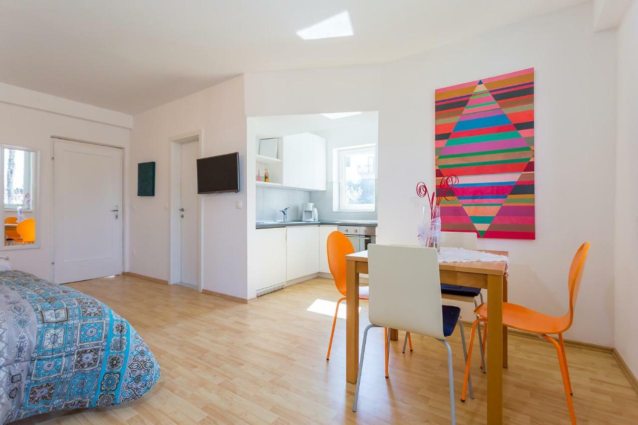Apartments Casa Geli ポレッチ エクステリア 写真