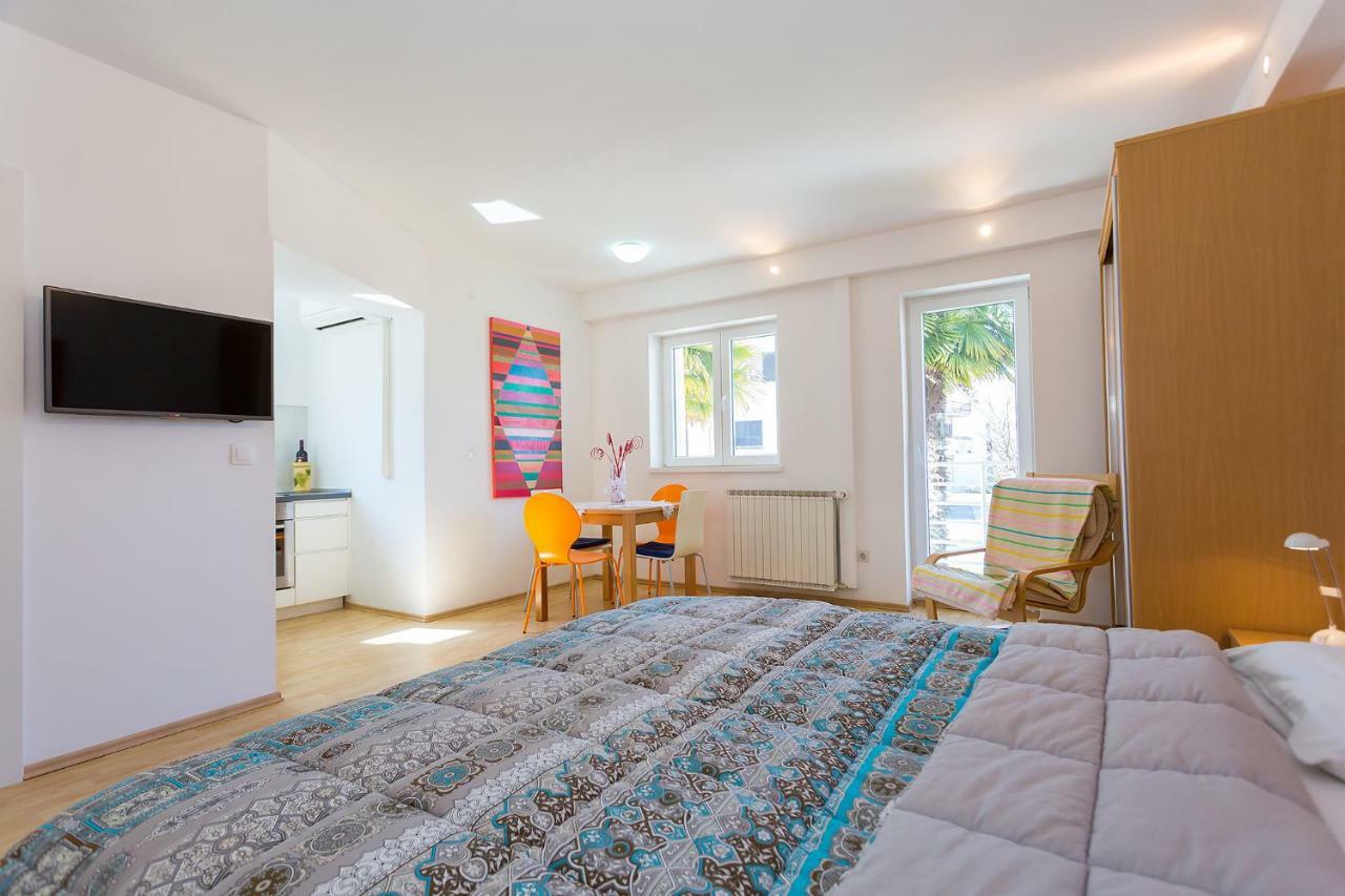 Apartments Casa Geli ポレッチ エクステリア 写真
