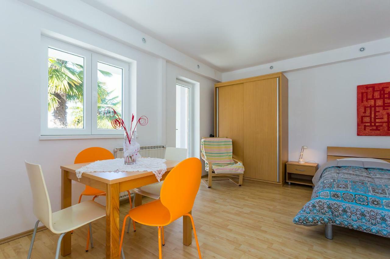 Apartments Casa Geli ポレッチ エクステリア 写真